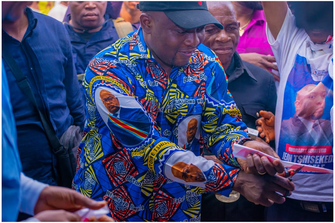 Kananga : Jean Tshisekedi Kabasele inaugure un centre de santé à Bena Mfuamba