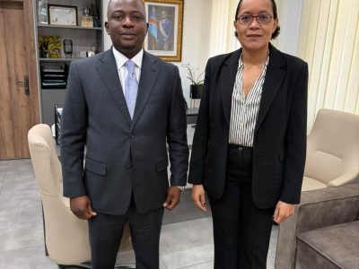 Kasaï Central : Jean Tshisekedi porte les revendications des enseignants auprès de Raïssa Malu