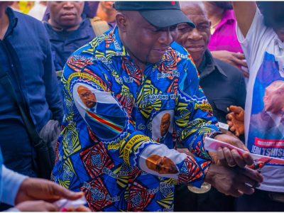 Kananga : Jean Tshisekedi Kabasele inaugure un centre de santé à Bena Mfuamba