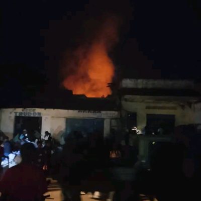 Kananga : un incendie ravage plusieurs commerces sur l’avenue Étienne-Tshisekedi